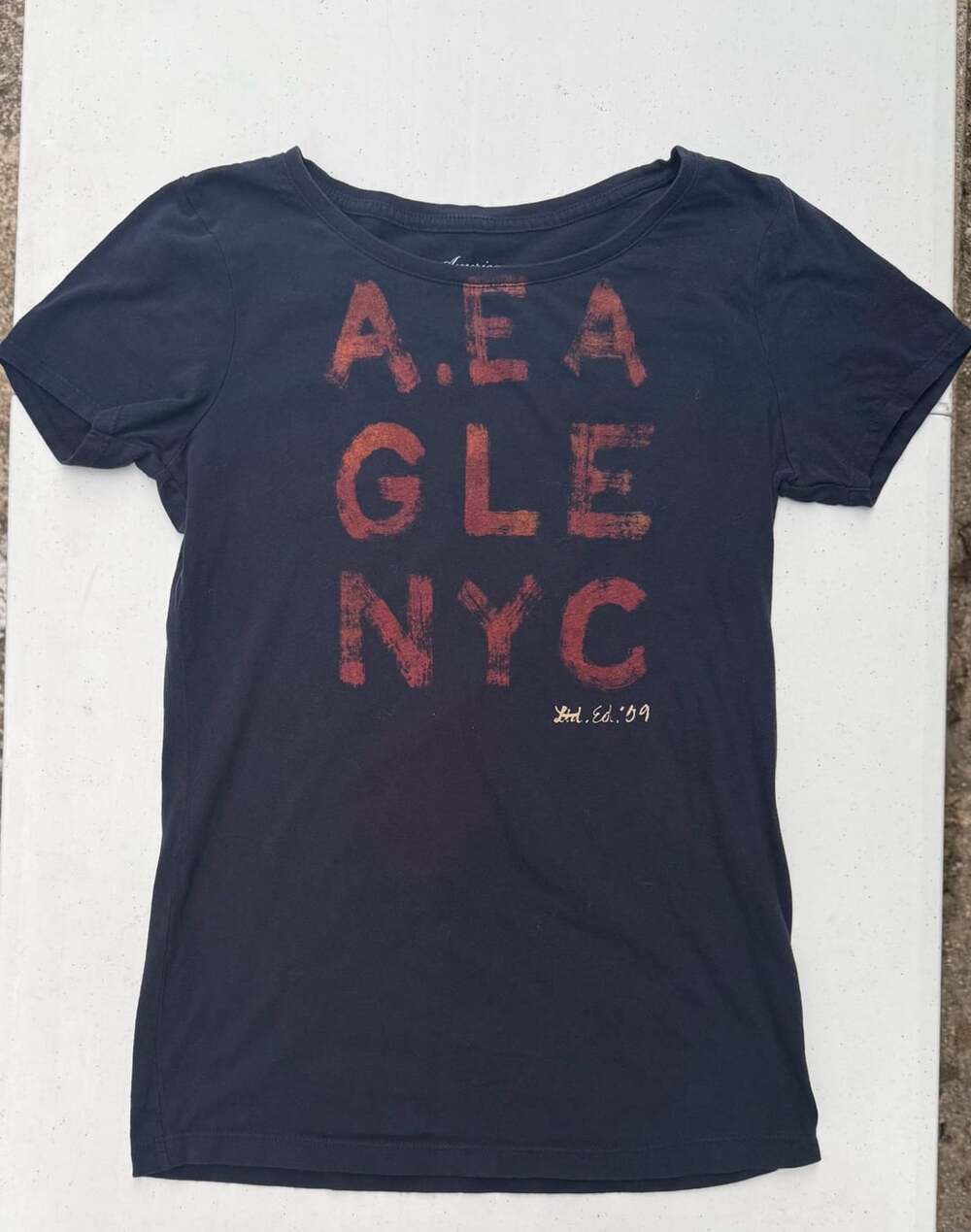 American Eagle Outfitters Graphic T-Shirt Black Cotton